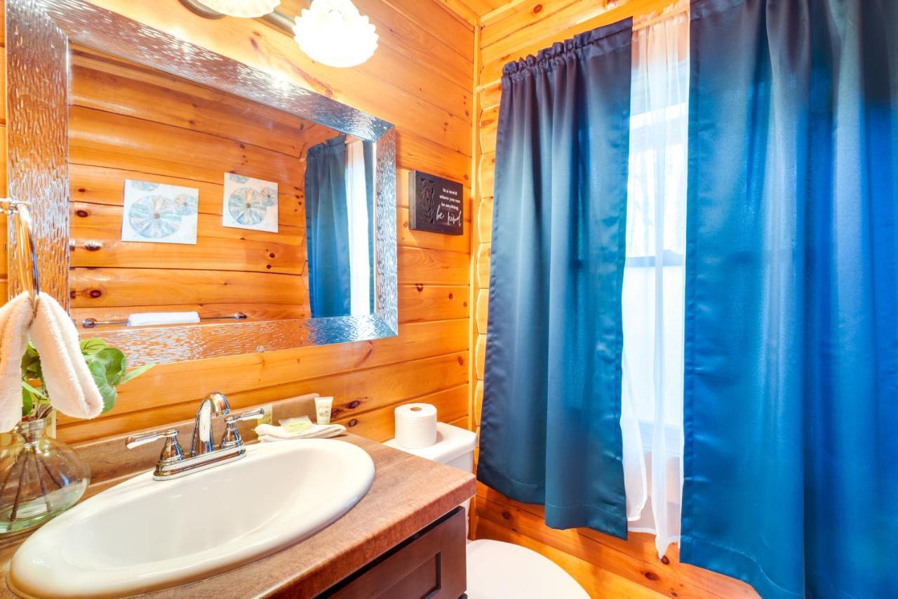 Lovely Gatlinburg Cabin With Private Hot Tub! Экстерьер фото